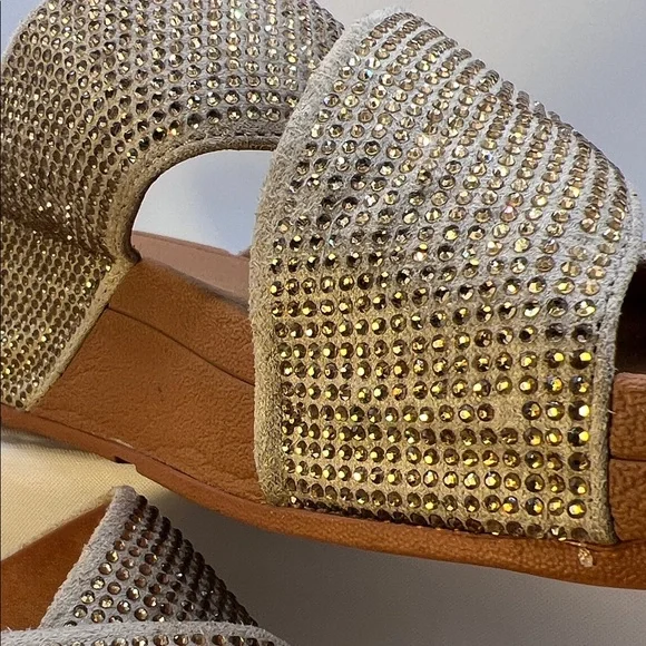 Fitflop Gold Rhinestones Crisscross Sandals-Size 9-Comfy-Slip on-Casual - Picture 16 of 16